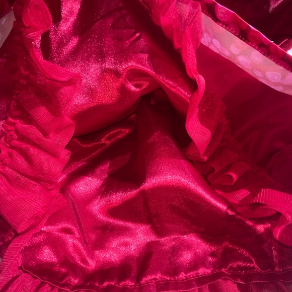 Cat&Jack Baby 6-9 months. Plush vest with Reversible Holiday dress - Picture 5 of 6